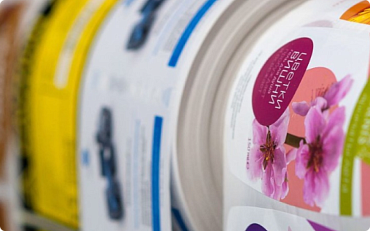 Печать наклеек на заказ - типография Принтомир